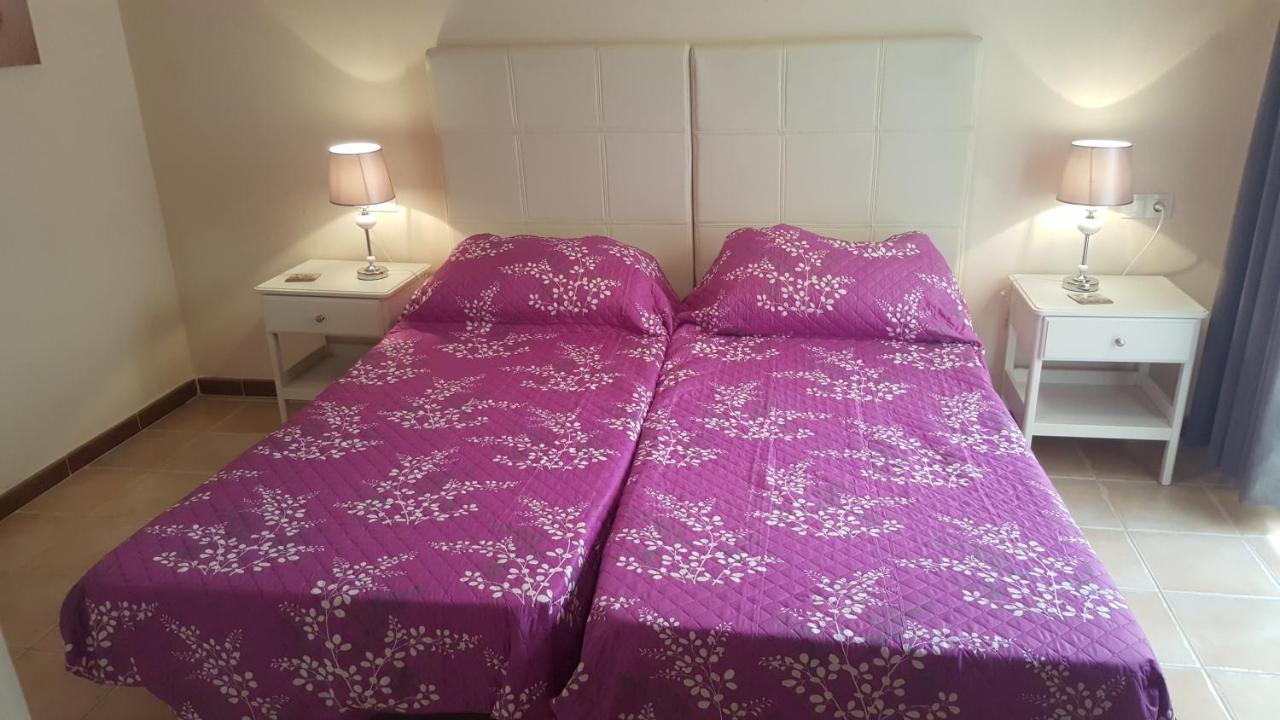 קלטה דה פוסטה Beautiful, Spacious Villa, Heated Pool, Sleeps Eight, With Quality Furnishings מראה חיצוני תמונה